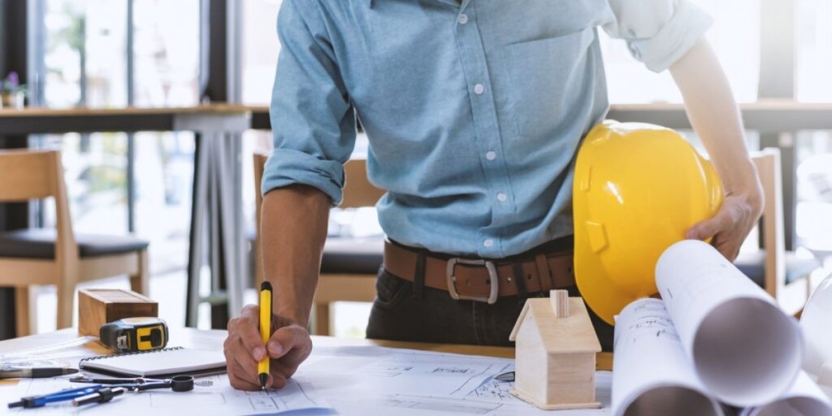 Build Better with Expert General Contractor Services