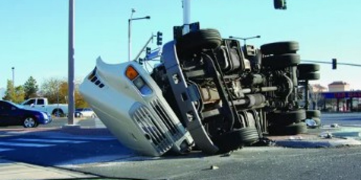 Truck Accident Lawyer Bronx: Protecting Your Rights After a Truck Collision