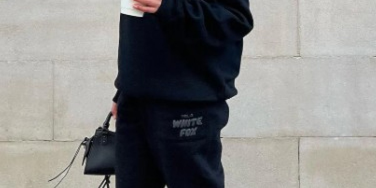The Hoodie That Defines Effortless Cool
