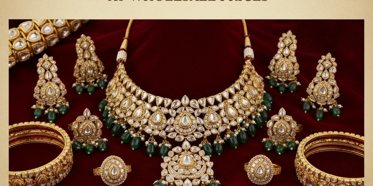 A Comprehensive Guide on Jewellery Wearing with Maroon Lehengas