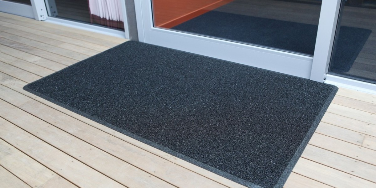 Entrance Door Mats That Impress Guests Instantly