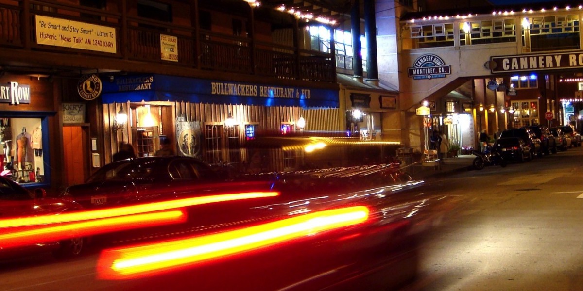 Custom Signs & Graphics Experts