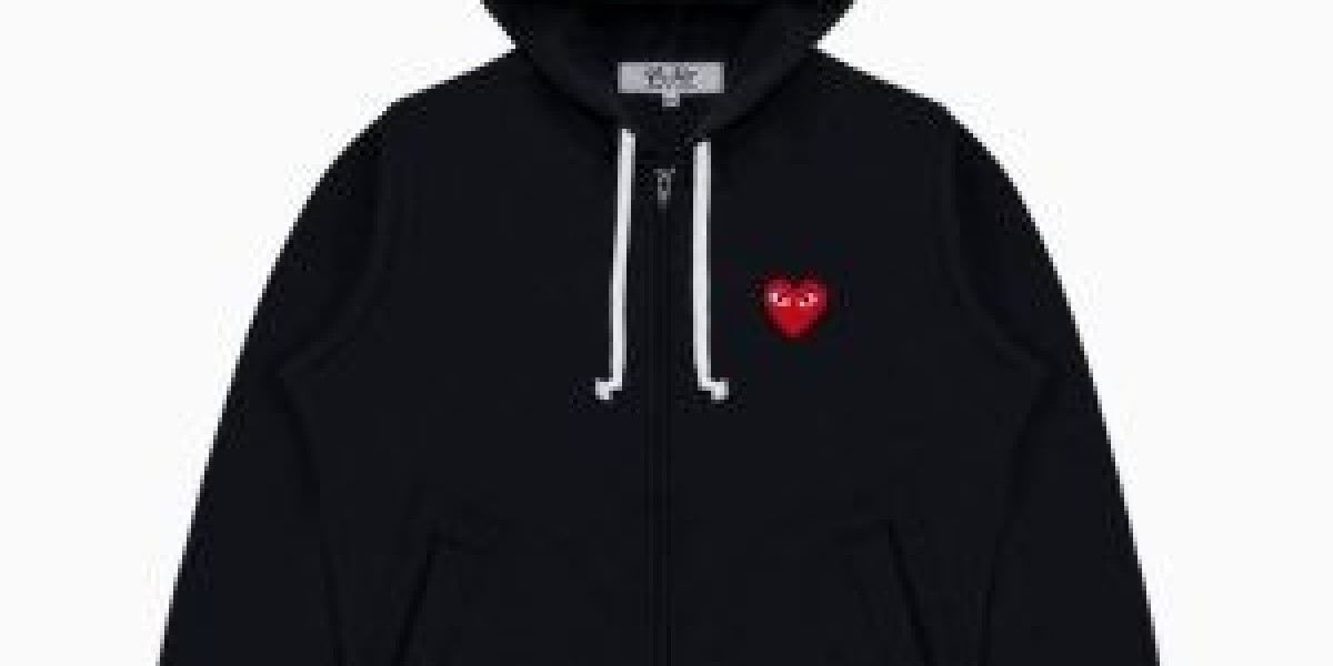 Why Comme des Garçons Rules Fashion Weeks